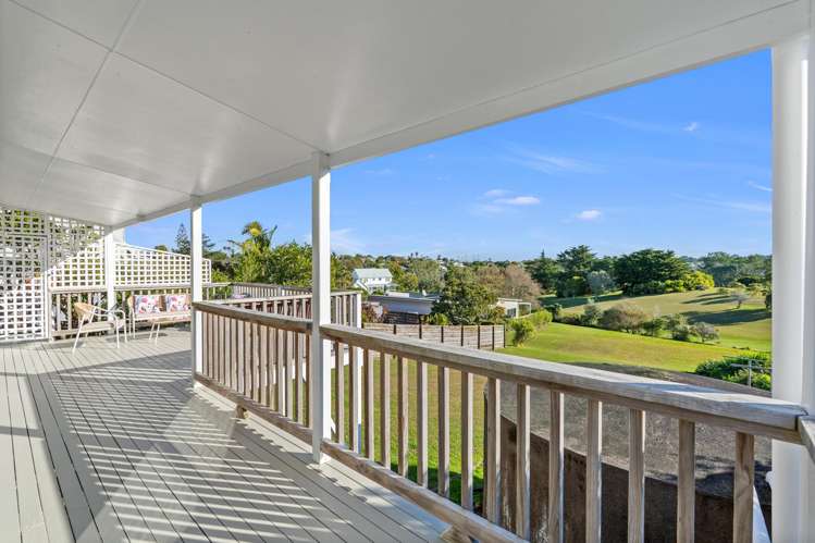 31 Shakespear Road Army Bay_19