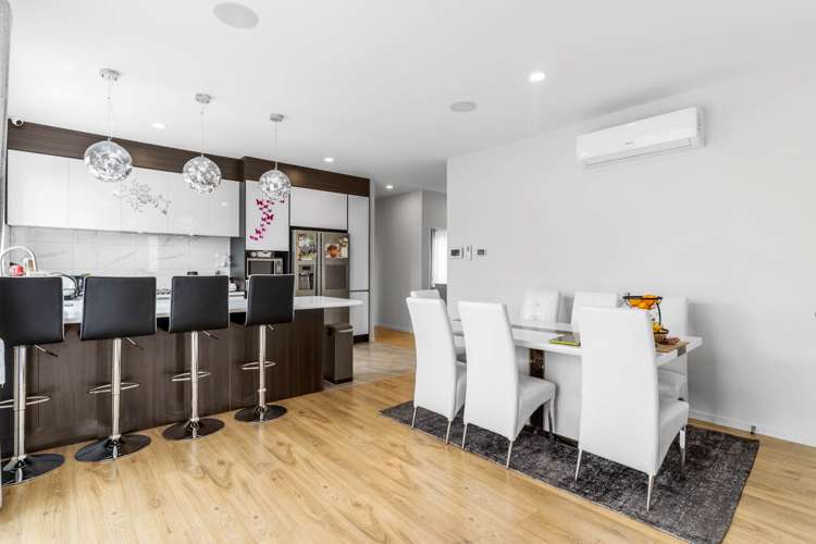 54 Twin Parks Rise Papakura_5