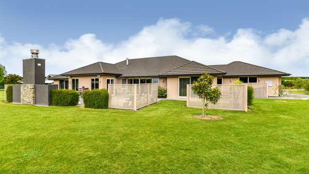 4 Whitcombe Place Darfield_1