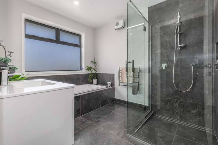 8 Kanuka Drive Waitarere_11