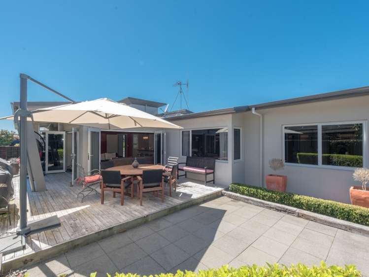 82 Saint James Drive Huntington_15