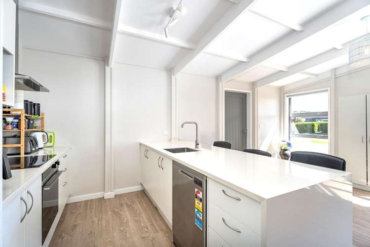 8 Ngaroma Crescent Whitianga_9