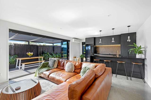 1 Rehua Place Waiwhakaiho_4