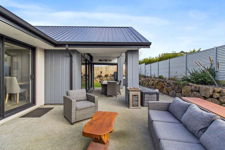 54 Meadowstone Street Gleniti_21