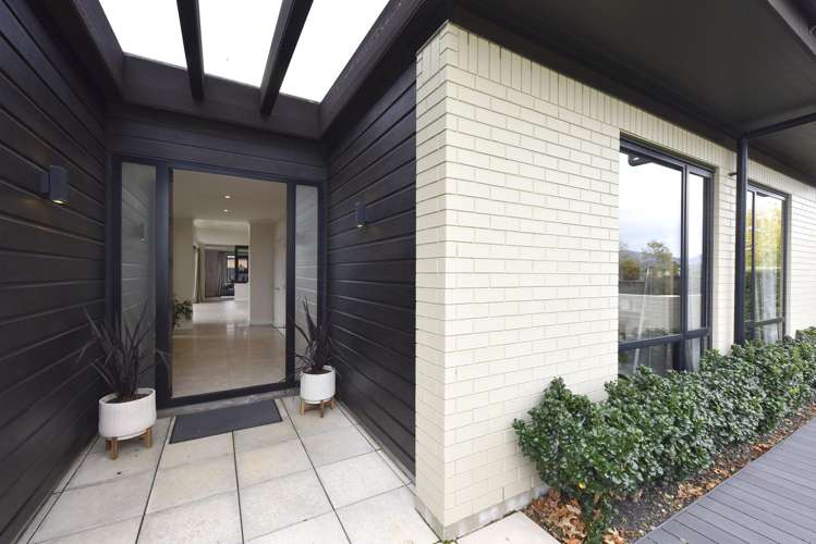 39 Hamill Road Halswell_3