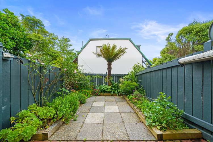 42/46 Hiropi Street Newtown_6