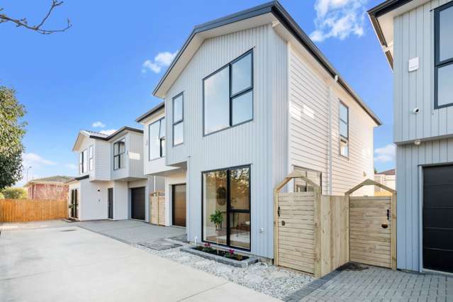 16B Vanbrugh Place Bucklands Beach_3