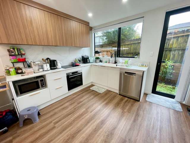 7/7 Broadview Place Howick_3