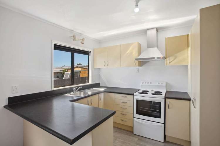 48 Clendon Avenue Papatoetoe_4