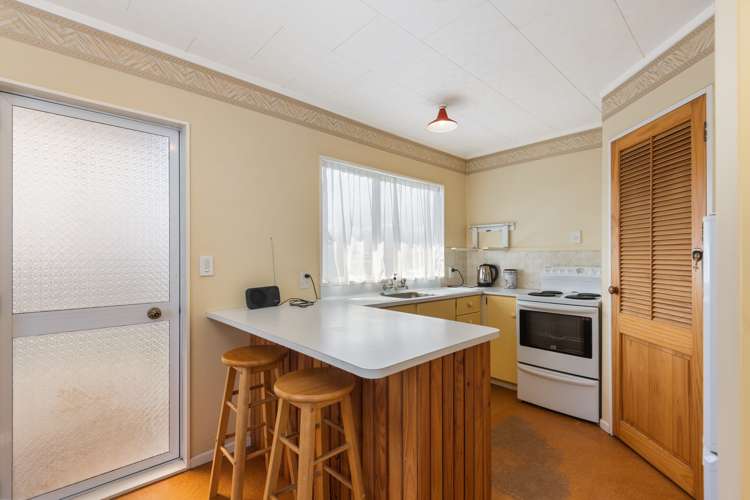 8 Taonui Street Waitarere Beach_9