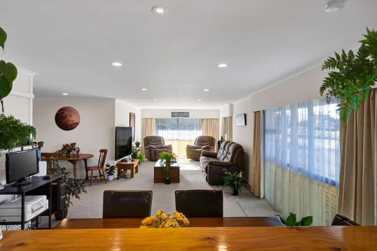 37 Warwick Road Stratford_9