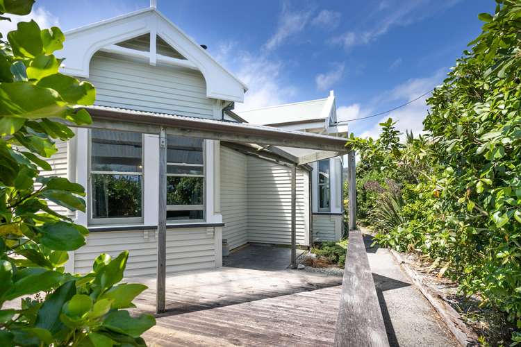 87 Blake Street Blaketown_16