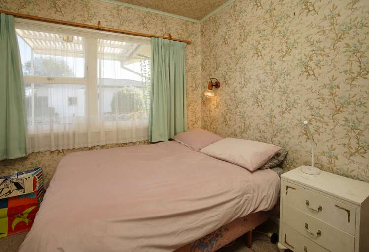 27 Dickens Street Stoke_9