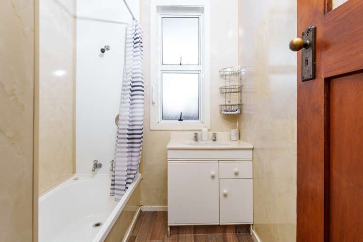 17 Royal Crescent Saint Kilda_19