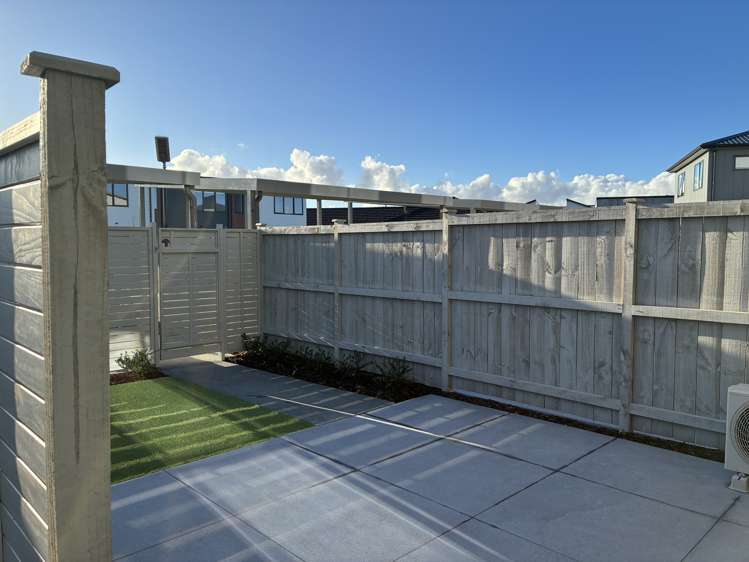 101 WAITUARUA DRIVE "Waiata Shores" Takanini_20