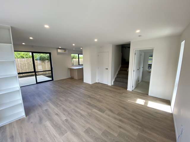 88 Sylvan Crescent Te Atatu South_2