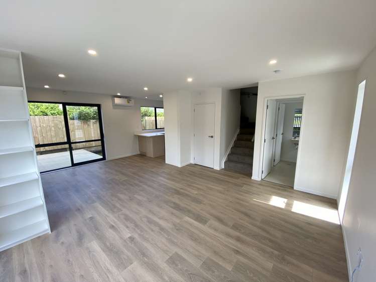 88 Sylvan Crescent Te Atatu South_2