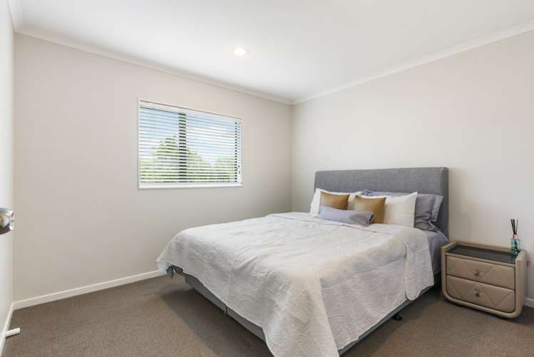 63a Royal Road Massey_8