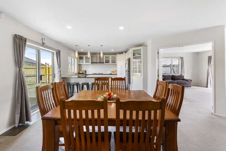 18 Nicholas Gibbons Drive Clendon Park_6