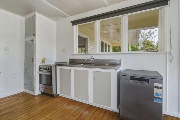 12 Kennard Crescent Karitane_16