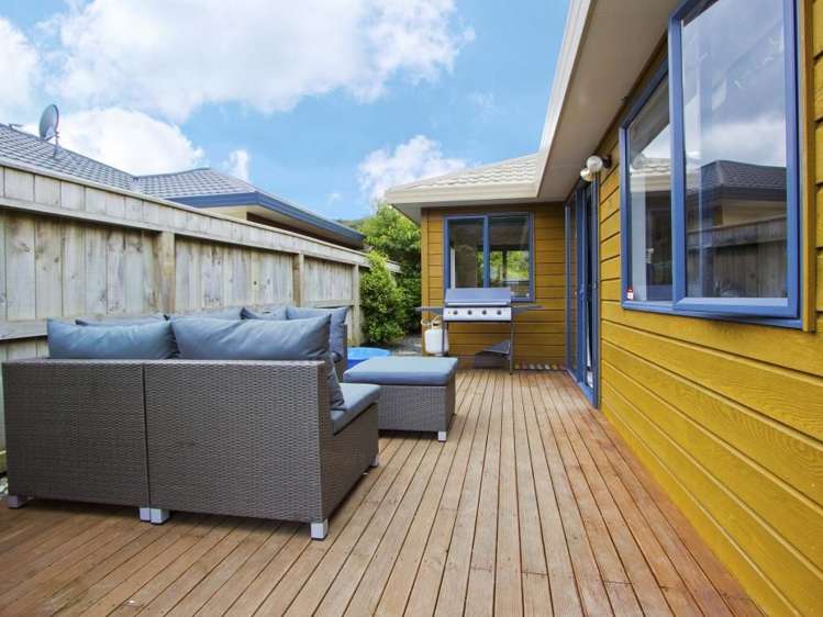 25 Sun Valley Grove Wainuiomata_10