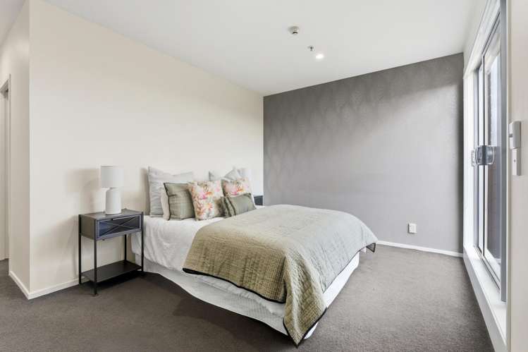 305D/160 Hobsonville Point Road_5