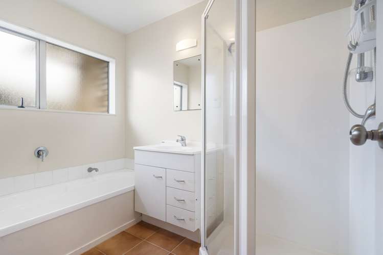 19c Beach Road Te Atatu Peninsula_9