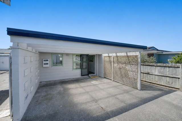 Tidy 1 Bedroom Home in Red Beach