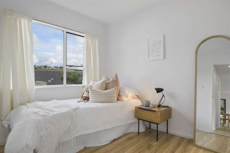 2/69 Simon Ellice Drive Bayview_9