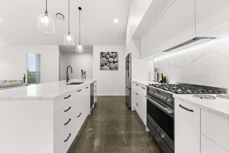 8 Horton Close Frimley_2