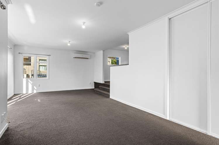 39 Thompson Terrace Toi Toi_7