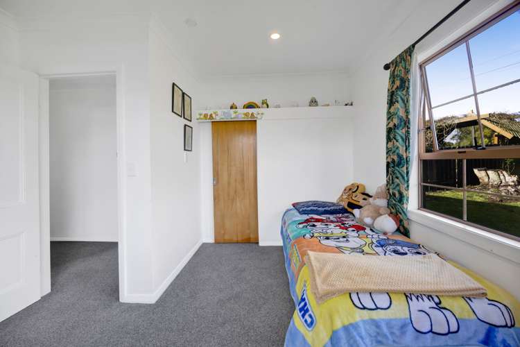 9 Standish Street Midhirst_24