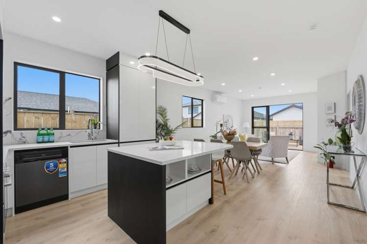 44 Hari Road Karaka_3