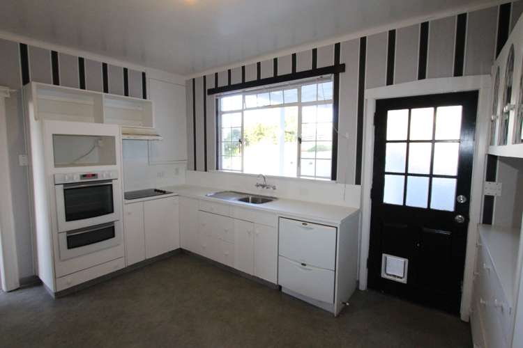 69 Wakeman Street Pahiatua_2