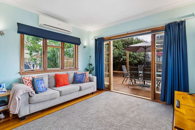 15 Beach Road Pahurehure_13