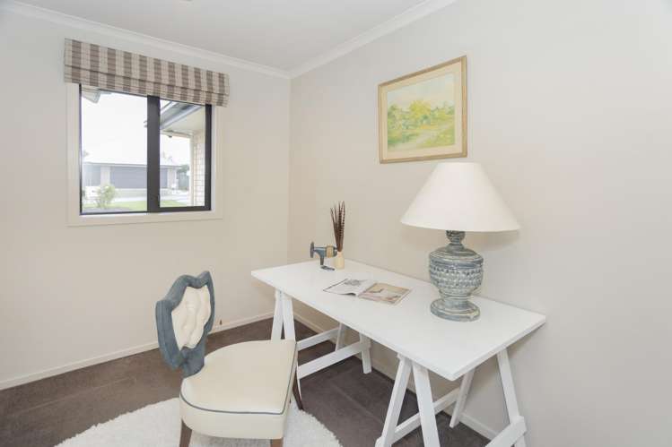 58b Essex Street Weston_15