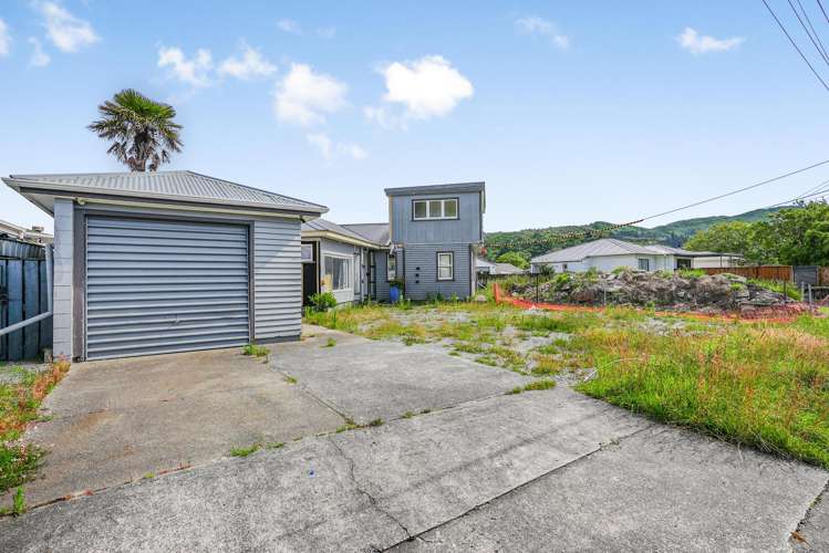 8 Petrie Street Wainuiomata_13