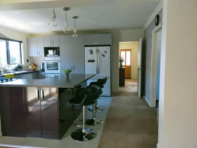 49 Hyde Street Wainuiomata_4