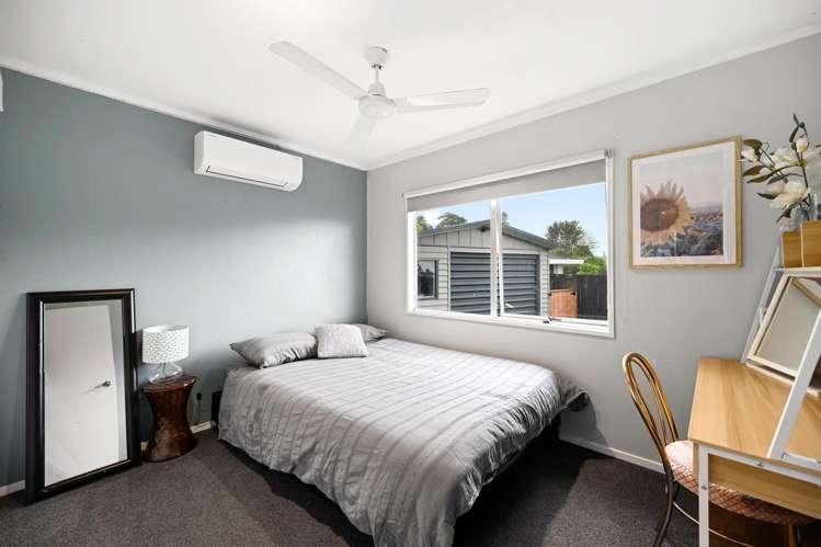 39 Sheridan Crescent Cambridge_11