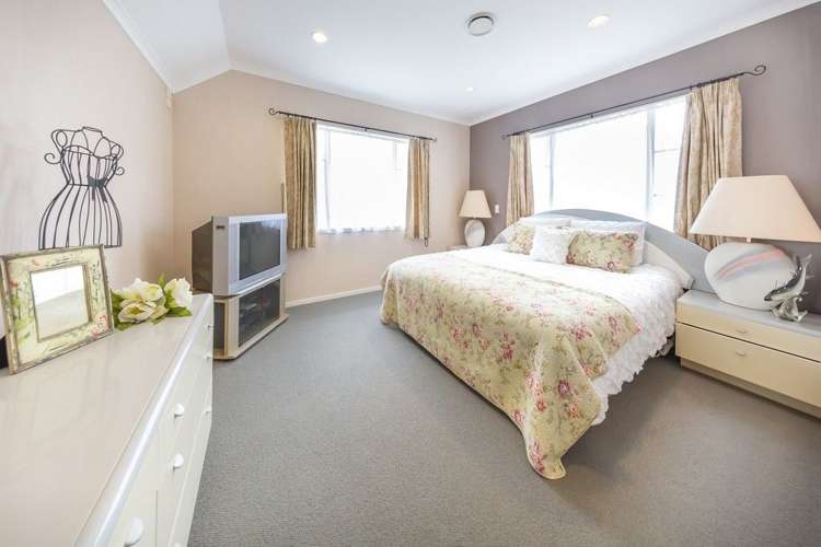 4 Dapple Place Flat Bush_9