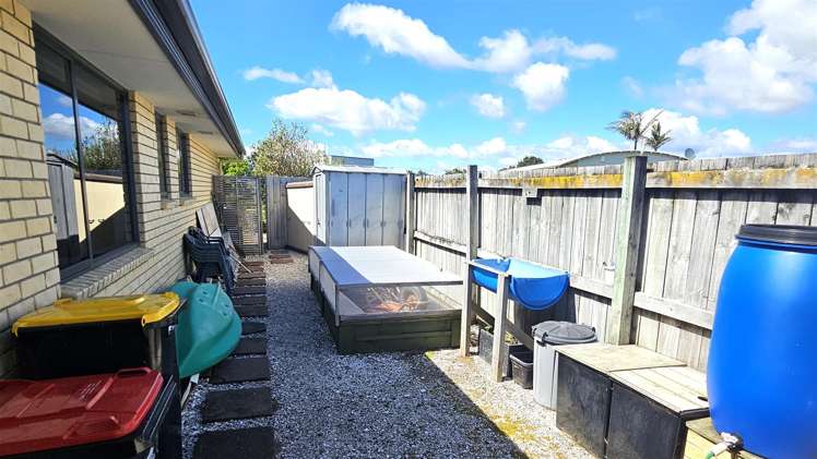106 Benjamin Place Matarangi_27