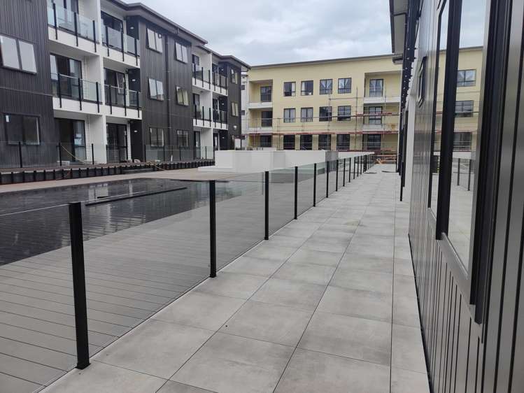 2/130 Stancombe Road Flat Bush_11