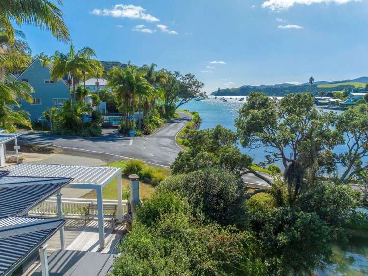 1 Richmond Road Mangonui_34