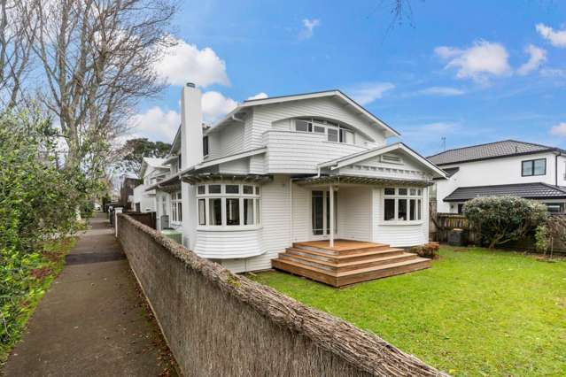 2 Lynch Street Point Chevalier_4