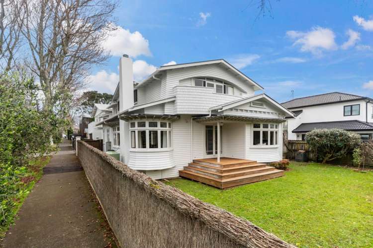 2 Lynch Street Pt Chevalier_4