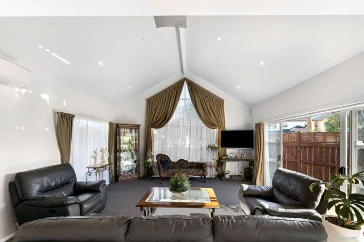 7 Greenbrooke Drive Flat Bush_13