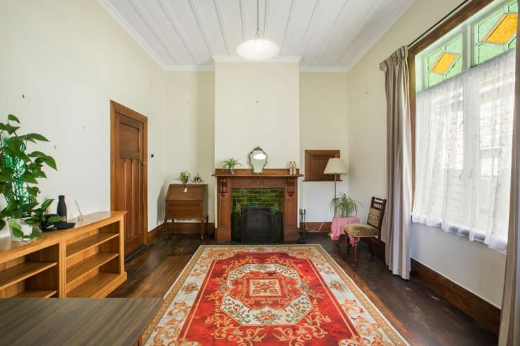 208 Banks Street Thames_2