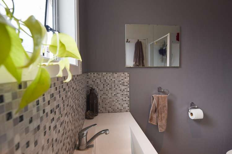 22 Maire Street Mamaku_16