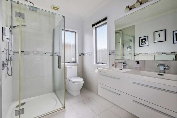 9 Ohau Place Poraiti_14