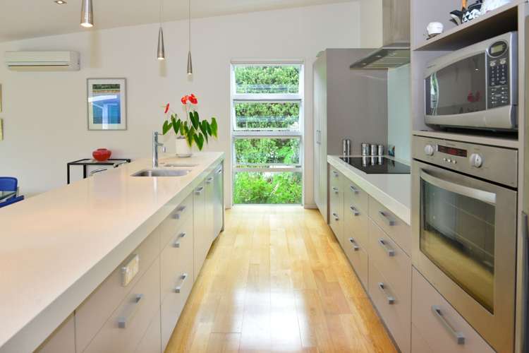 37b Shakespear Road Army Bay_12